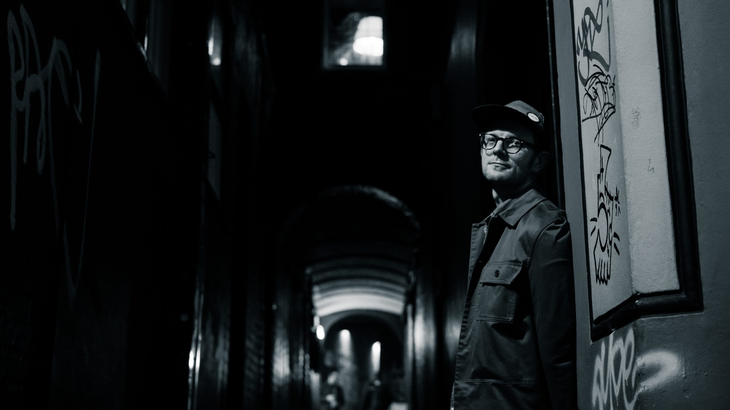 Ali MacQueen Releases New Track ‘Loretto’