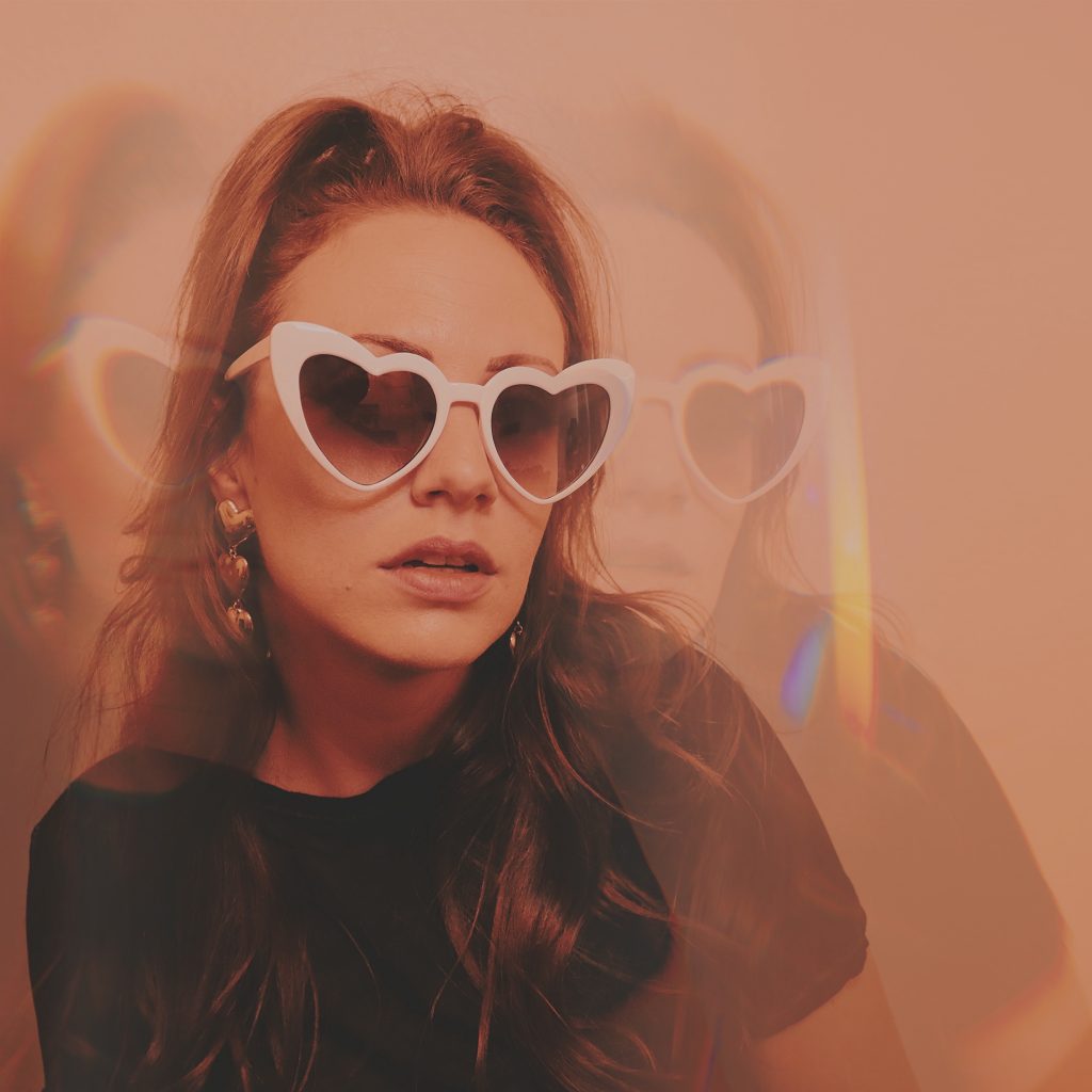 Nada Robot Releases New Single ‘Free Love’