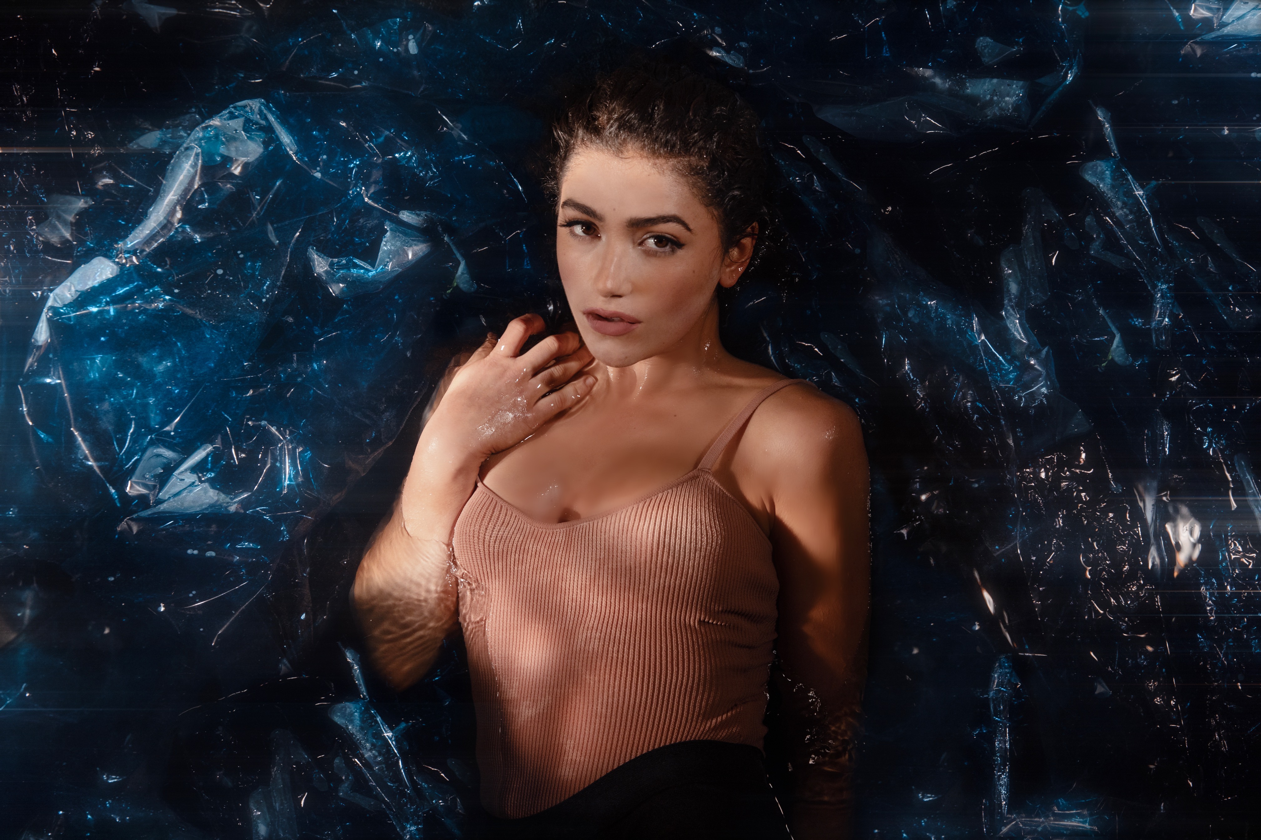 Caroline Romano Releases New Single “Tell Her I Said Hi”