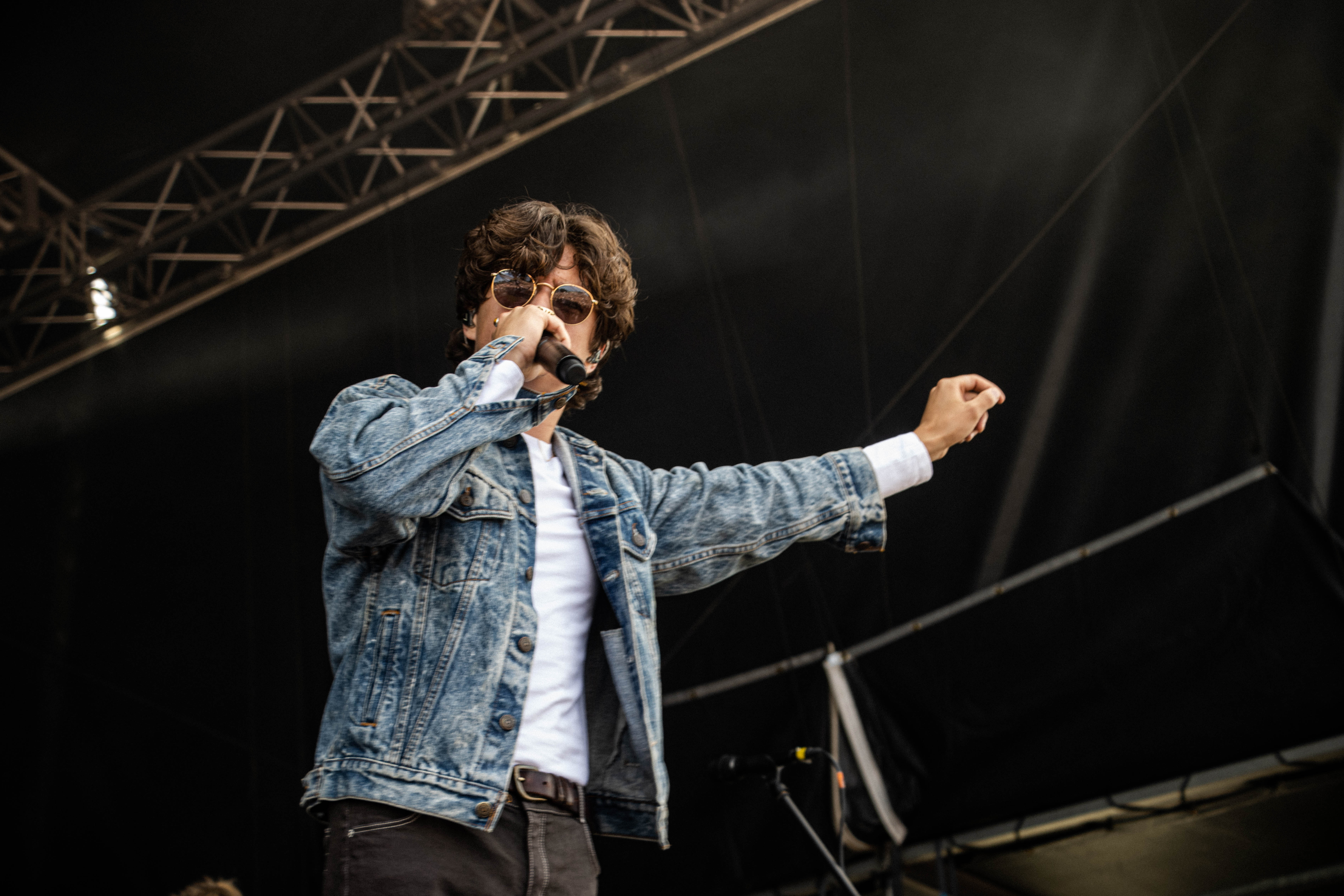 REVIEW- The Vamps Take to the Stage at South Tyneside Festival!