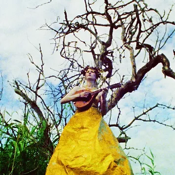 Sally Dige Drops ‘I Will Be the Sun for You’