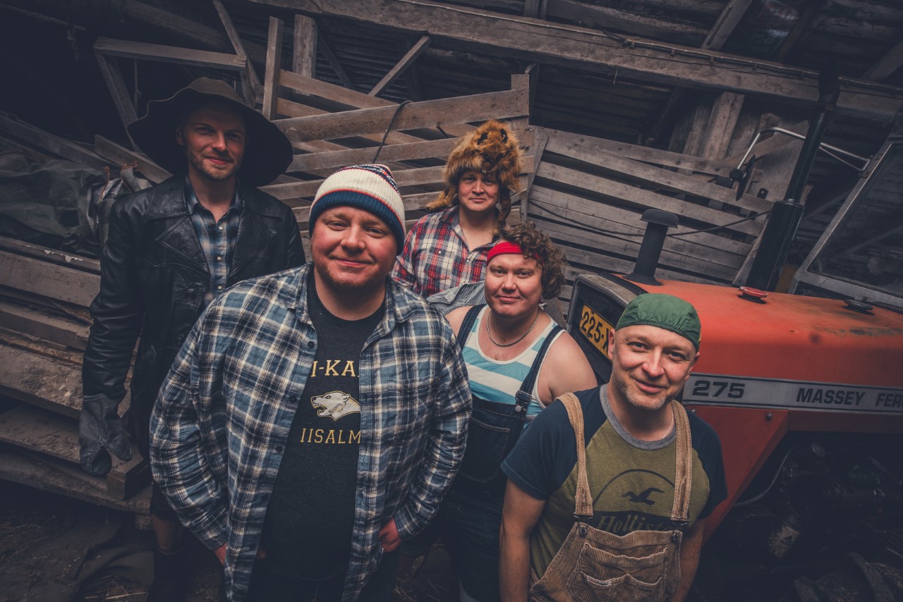 INTERVIEW – Remmel From Steve’N’Seagulls Chats About ‘Another Miracle’