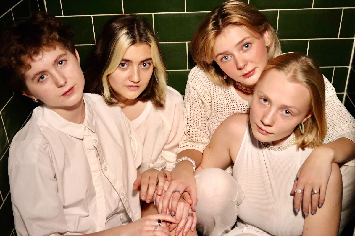 VEPS Address Social Issues With ‘Girl On TV’