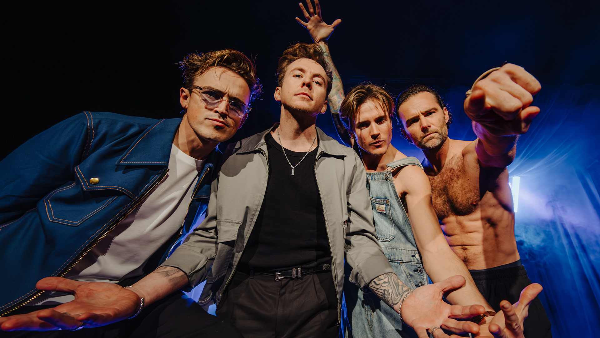 McFly Perform at Legendary Loction Warwick Castle!