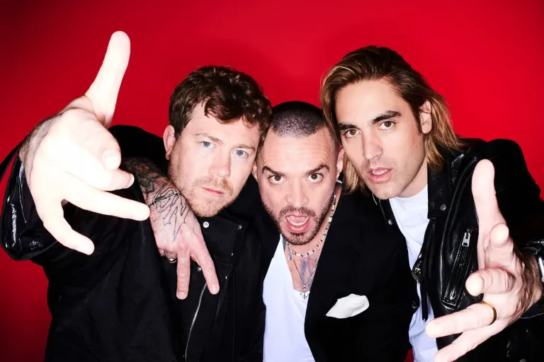 REVIEW – Busted Kick Off Greatest Hits Tour!
