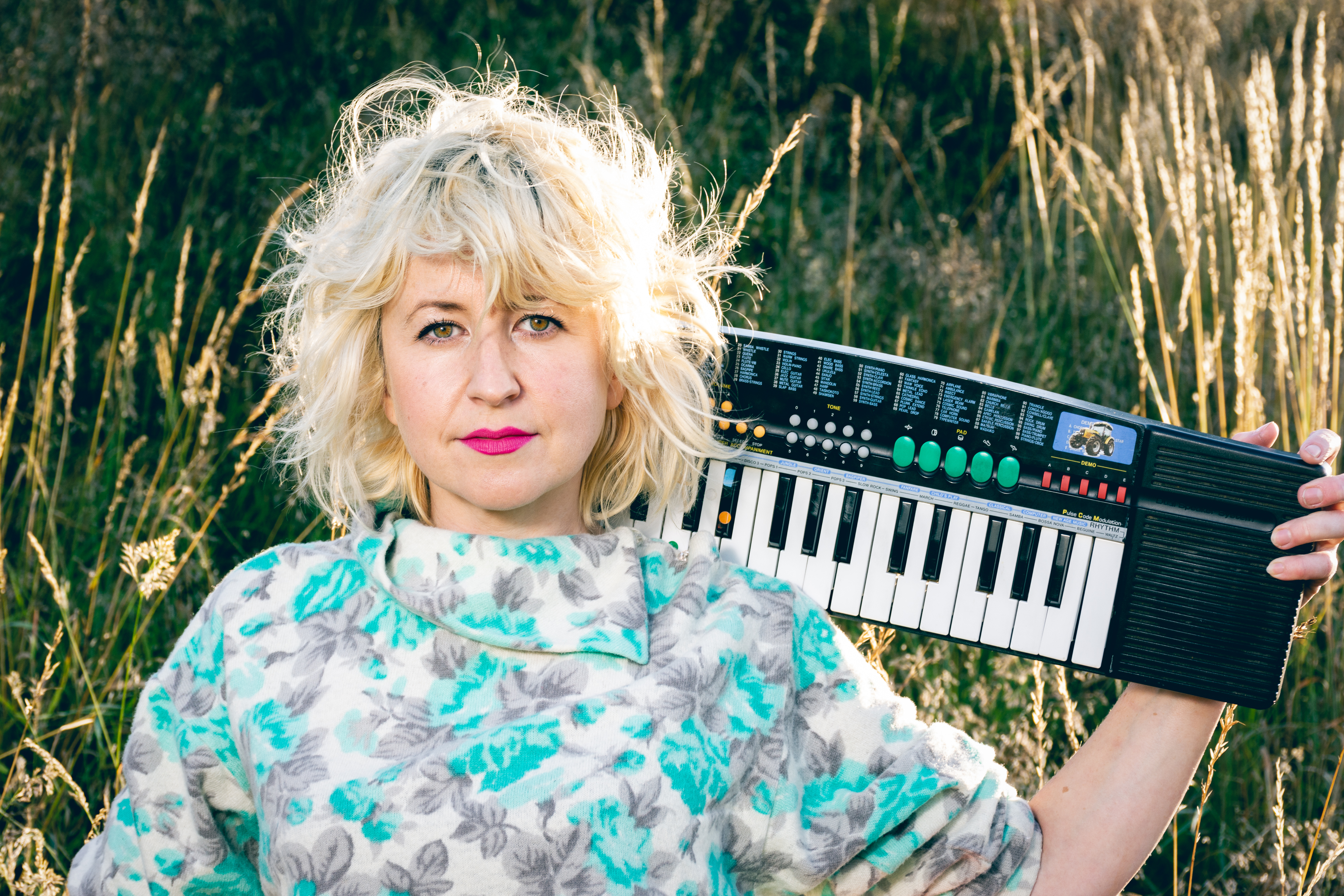 Hailey Beavis Shares New Single and Video ‘Blackbird’
